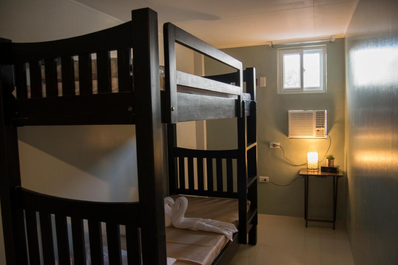 Parmview Inn Legazpi Esterno foto